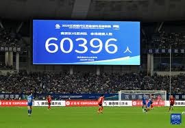 隆重介绍由The Outer Zone研发，11位工作室发行的魂类卡牌构筑游戏——《死亡呼啸》